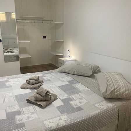 Maria Antonietta House Villa Porto Torres Buitenkant foto