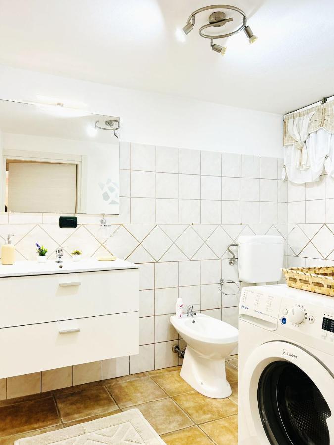 Maria Antonietta House Villa Porto Torres Buitenkant foto