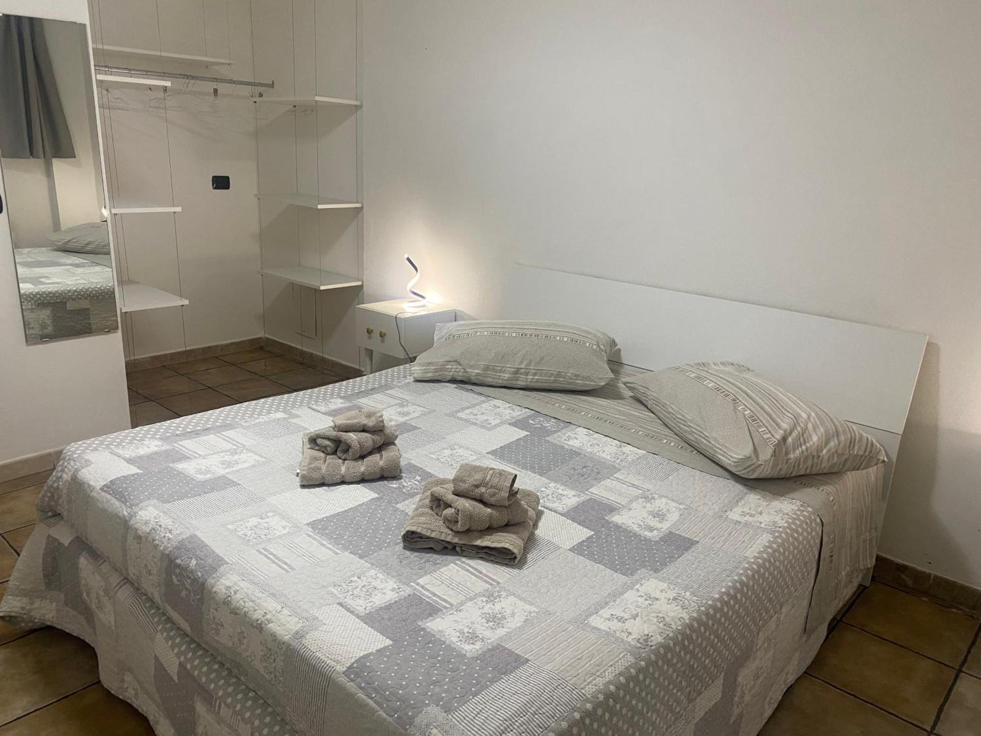 Maria Antonietta House Villa Porto Torres Buitenkant foto